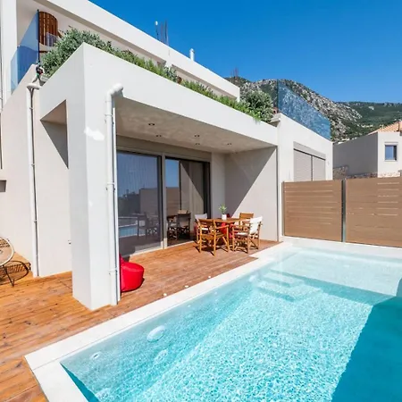 Petradi Suites Kalamata Exterior photo