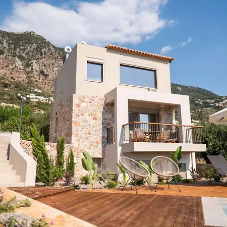 Petradi Suites Kalamata Exterior photo