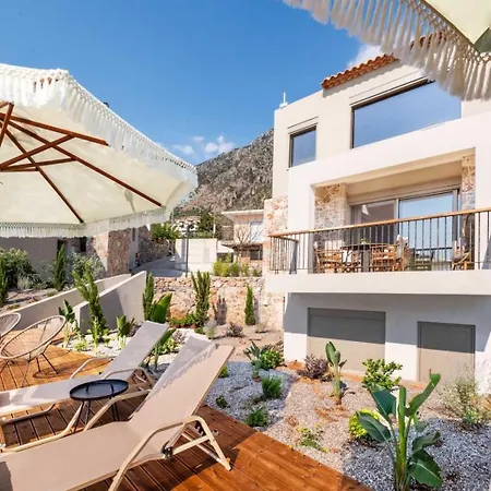 Petradi Suites Kalamata Exterior photo