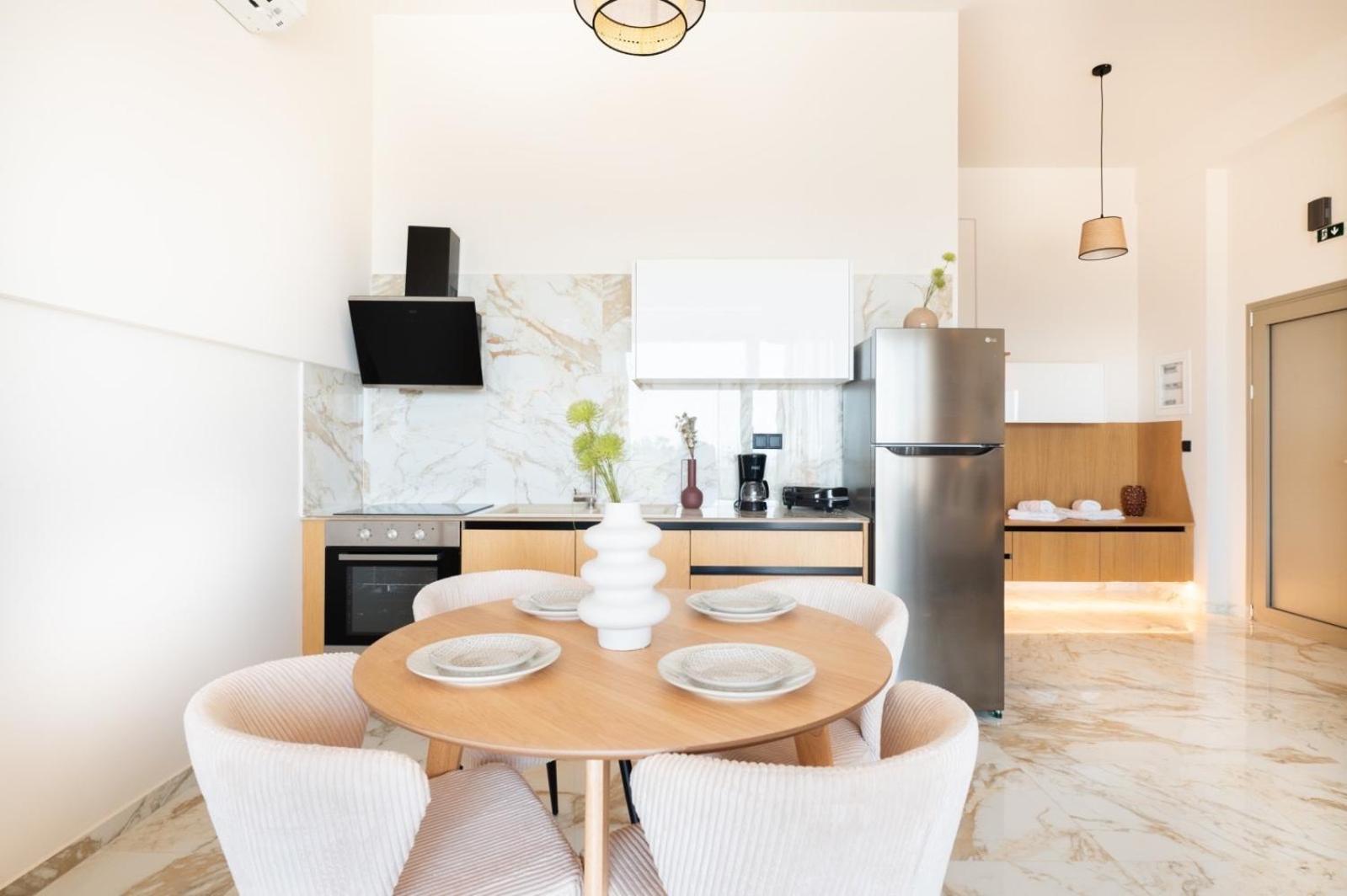 Petradi Apartment *